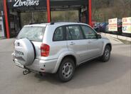 Toyota RAV4 6