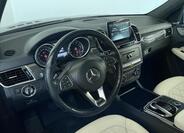 Mercedes-Benz GLS 9