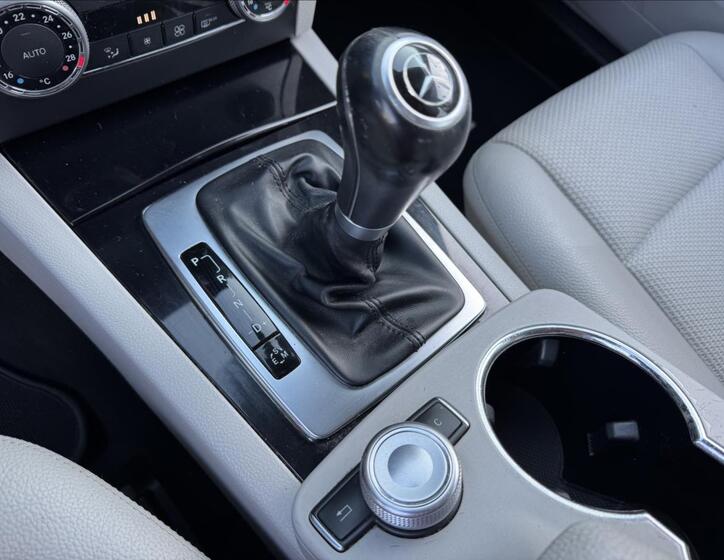 Mercedes-Benz GLK 40