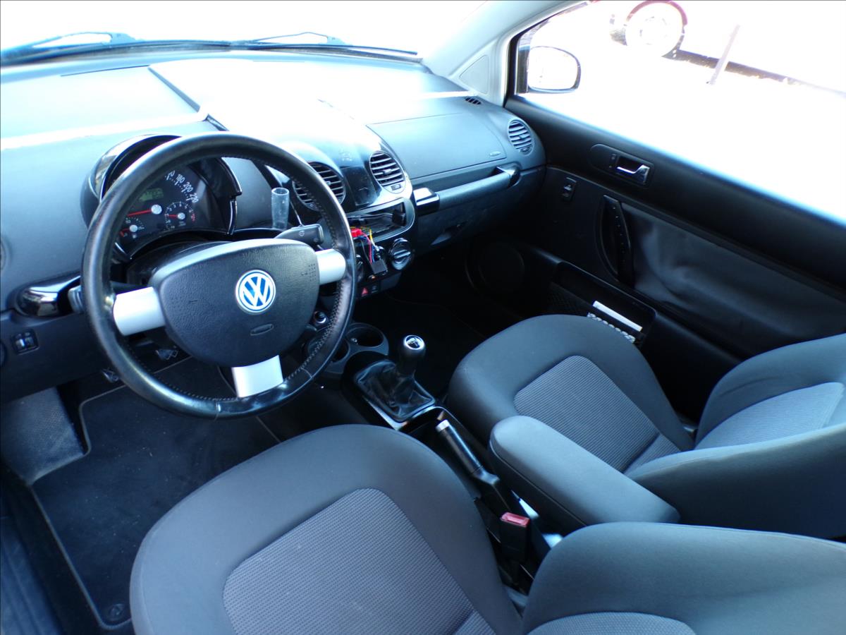 Volkswagen New Beetle
