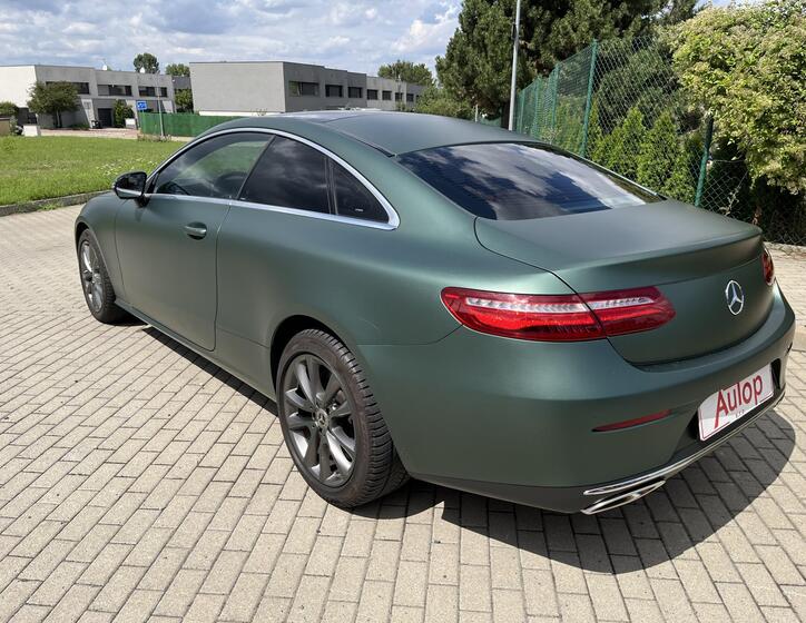 Mercedes-Benz Třídy E 7
