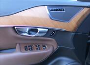 Volvo XC90 17