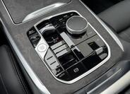 BMW X7 12