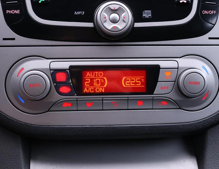 Ford Kuga 24