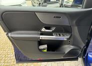 Mercedes-Benz GLB 4
