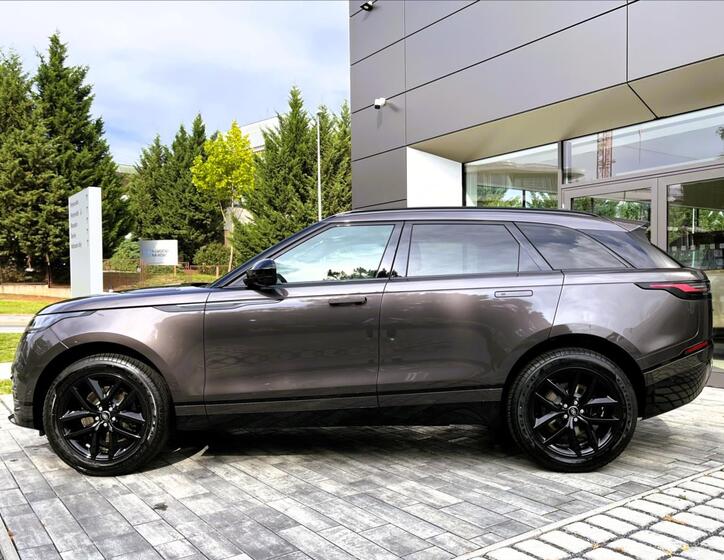 Land Rover Range Rover Velar 2