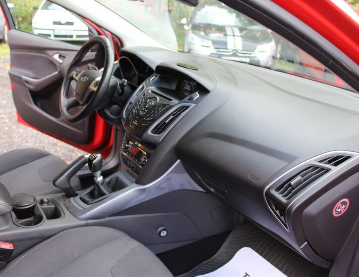 Ford Focus 18
