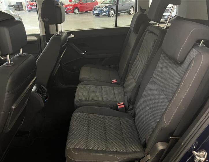 Volkswagen Touran 21