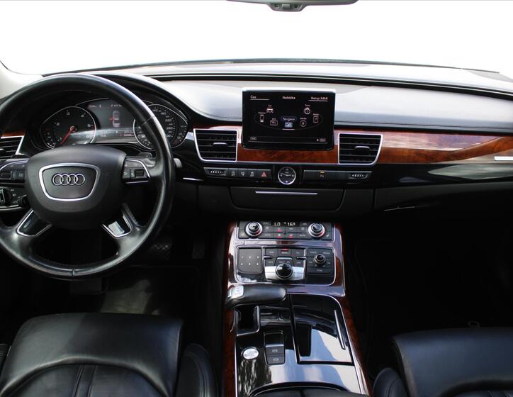 Audi A8 14