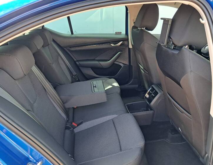 Škoda Octavia 23