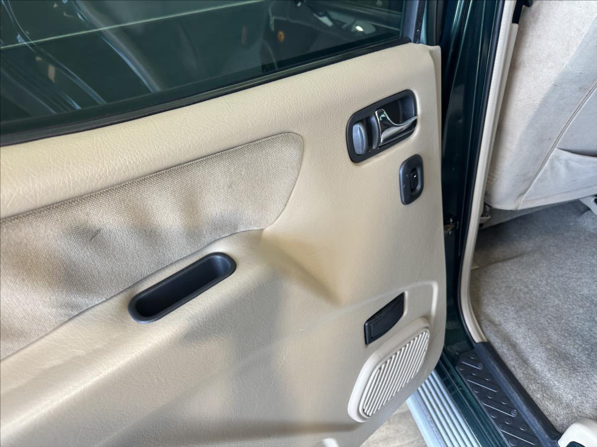 Nissan Terrano