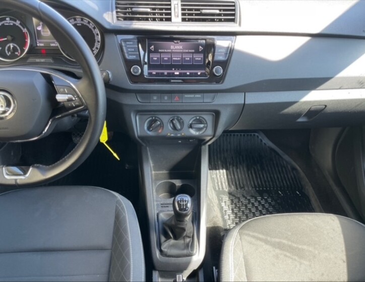 Škoda Fabia 10