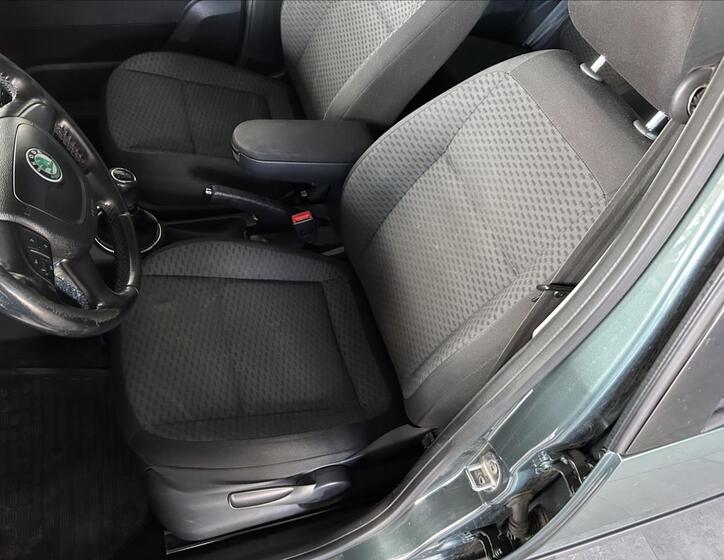 Škoda Roomster 20