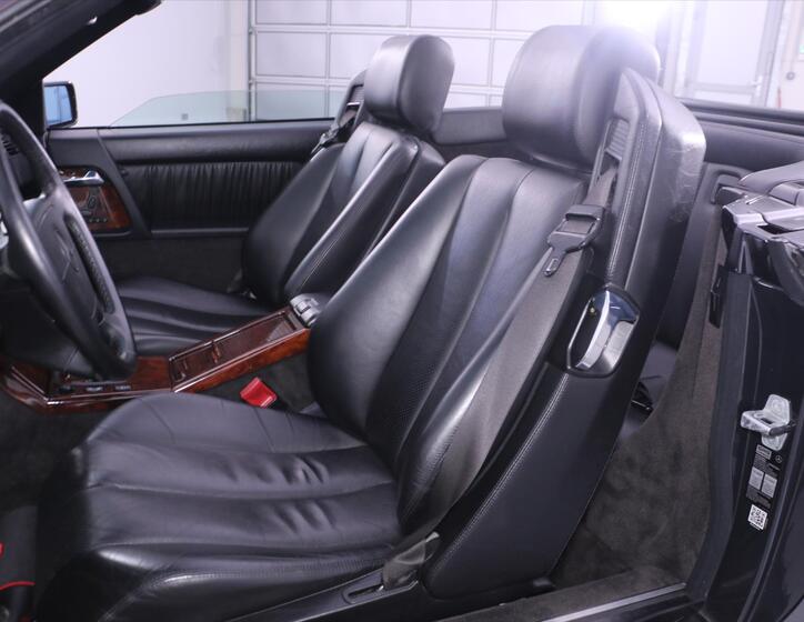 Mercedes-Benz SL 20
