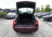 Škoda Superb 12