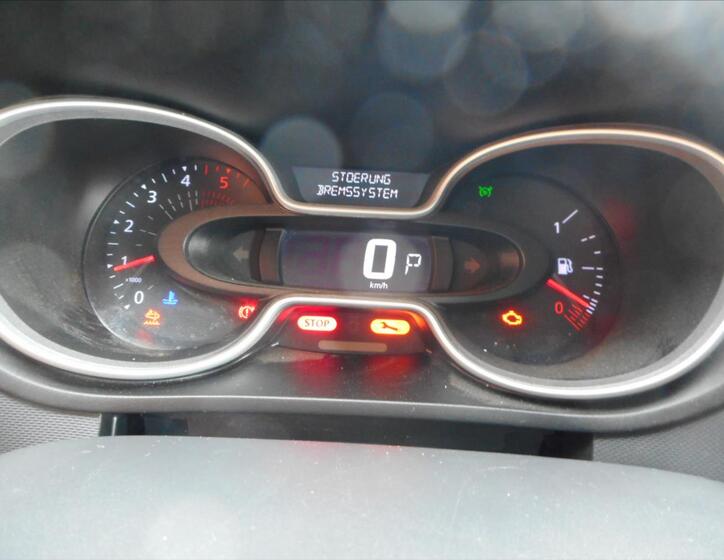 Renault Trafic 25