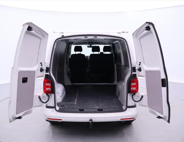 Volkswagen Transporter 11