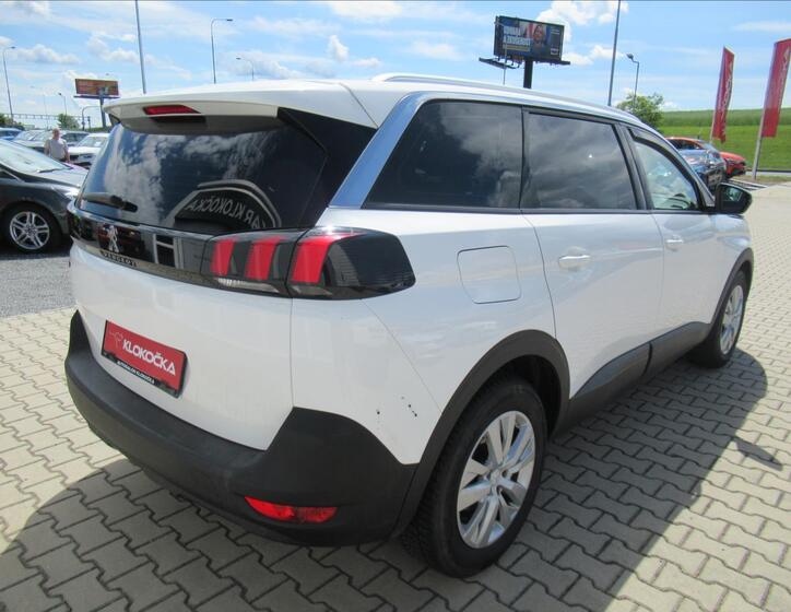 Peugeot 5008 7