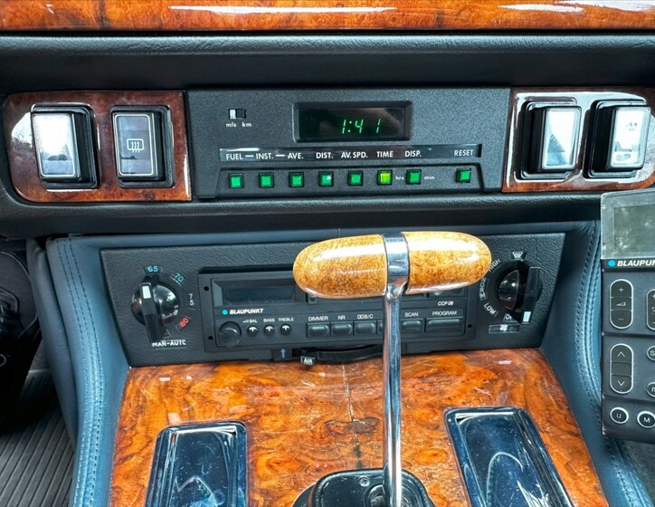 Jaguar XJS 24