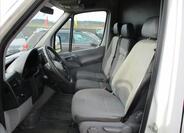 Volkswagen Crafter 8