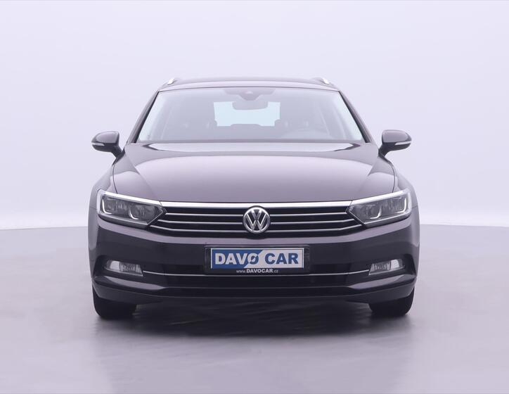 Volkswagen Passat 2
