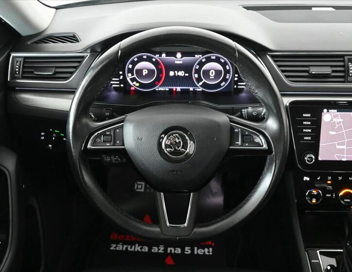 Škoda Superb 16