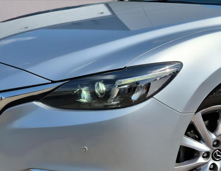 Mazda 6 5
