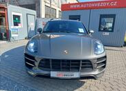 Porsche Macan 4