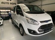 Ford Transit Custom 1
