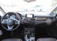 BMW Řada 2 9
