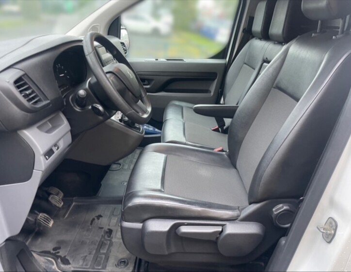 Peugeot Expert 7