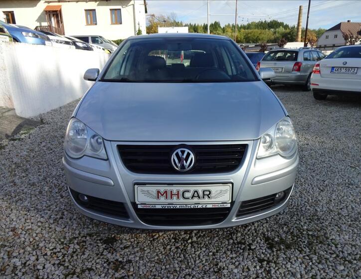 Volkswagen Polo 2