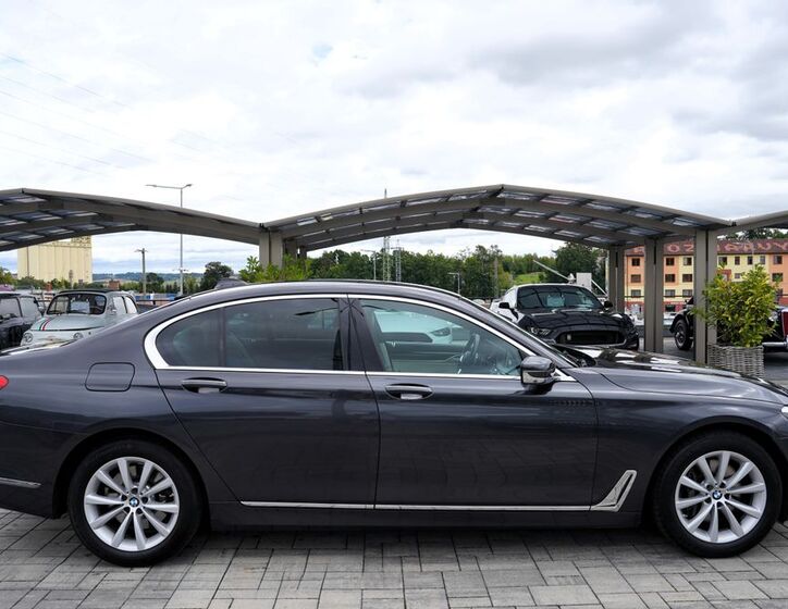 BMW Řada 7 7