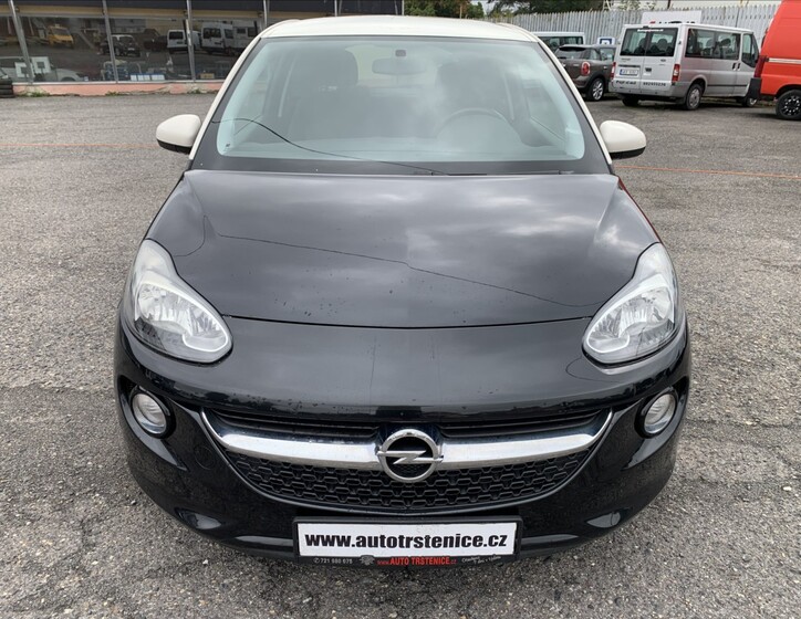 Opel Adam 8