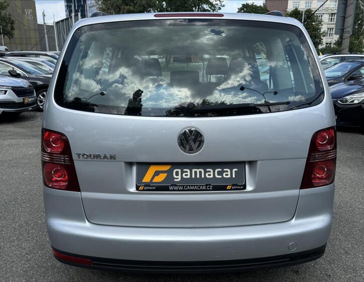 Volkswagen Touran 7