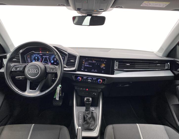 Audi A1 9