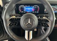 Mercedes-Benz GLA 13