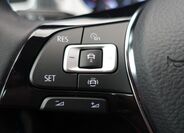 Volkswagen Golf 26