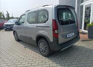 Peugeot Rifter 10