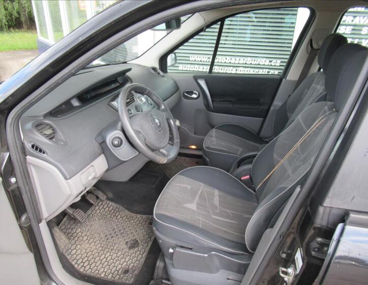 Renault Scénic 15