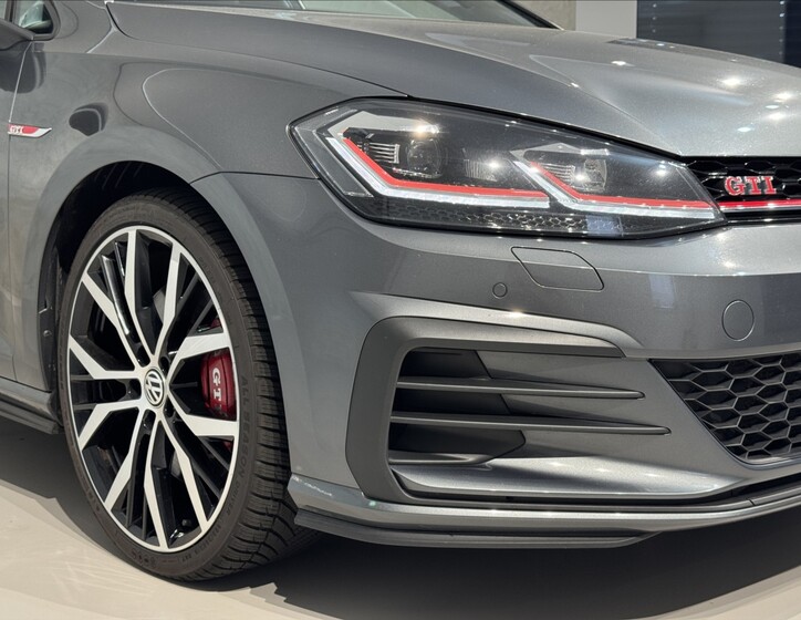 Volkswagen Golf 4