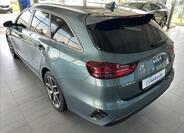 KIA Ceed 4