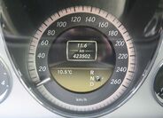 Mercedes-Benz Třídy E 12