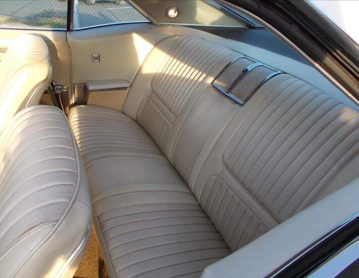 Buick Riviera 13