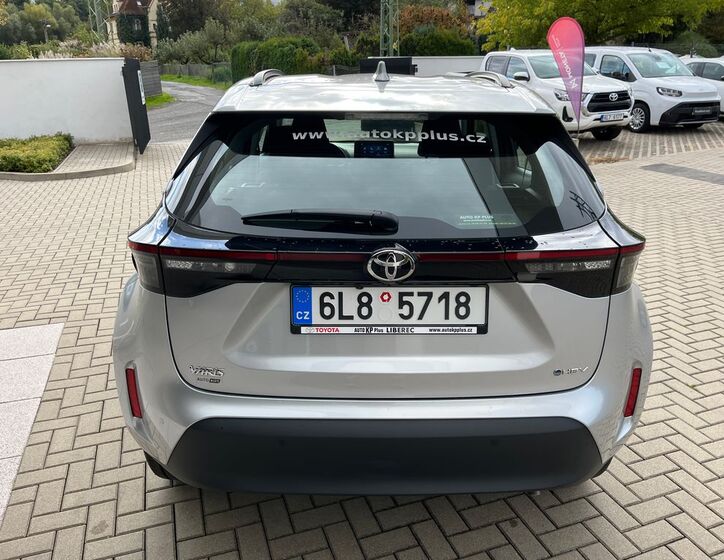 Toyota Yaris Cross 30