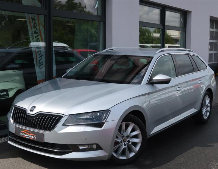 Škoda Superb 1