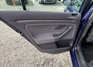 Volkswagen Golf 23