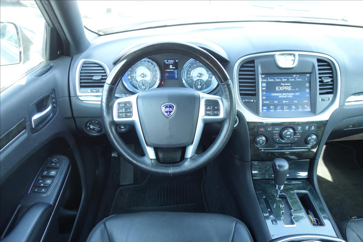 Lancia Thema
