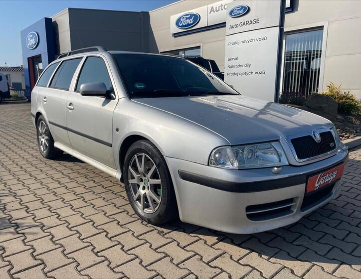 Škoda Octavia 1