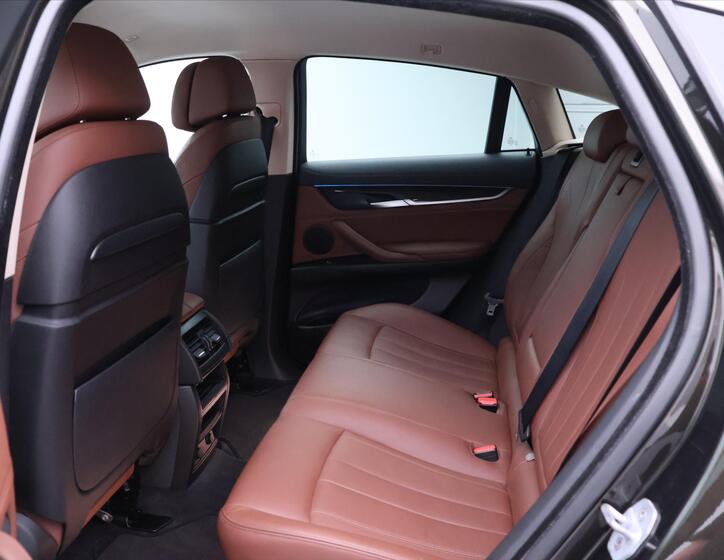 BMW X6 17